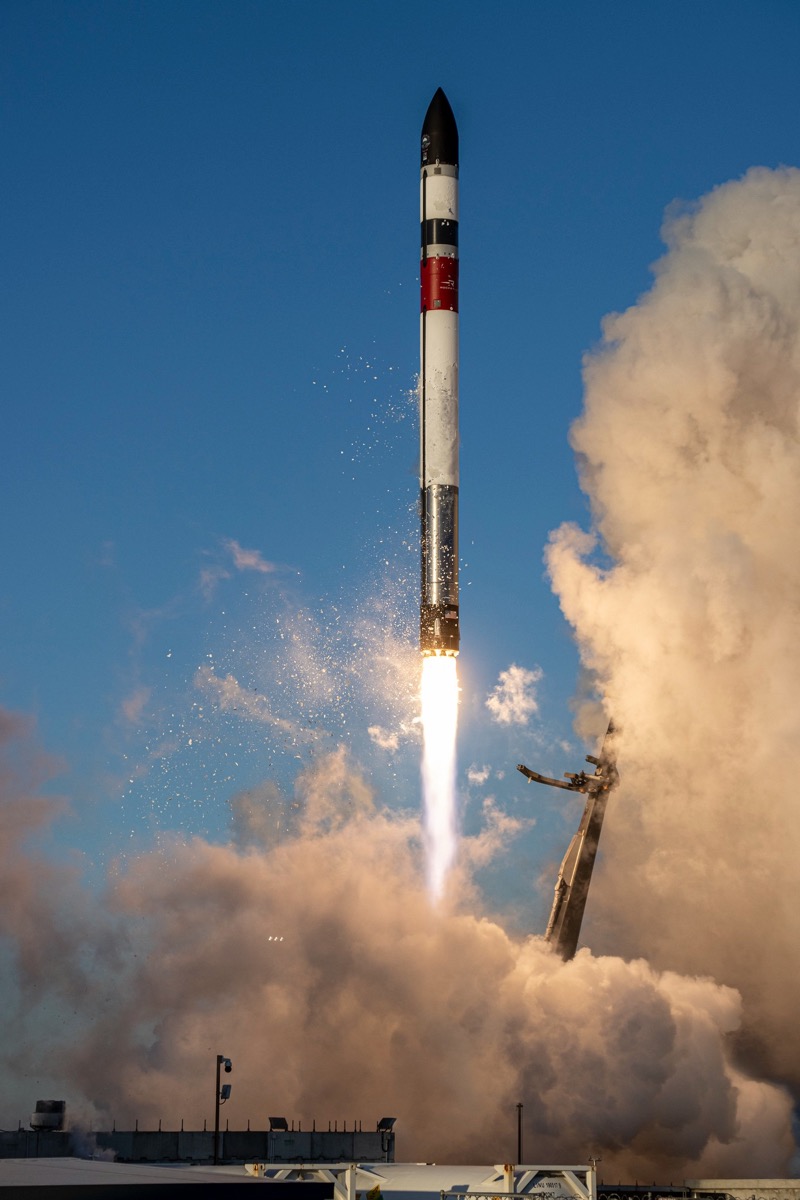 Rocket Lab、プリフロウエンジン打ち上げで電子の再利用に向けた次の大きな一歩を踏み出す