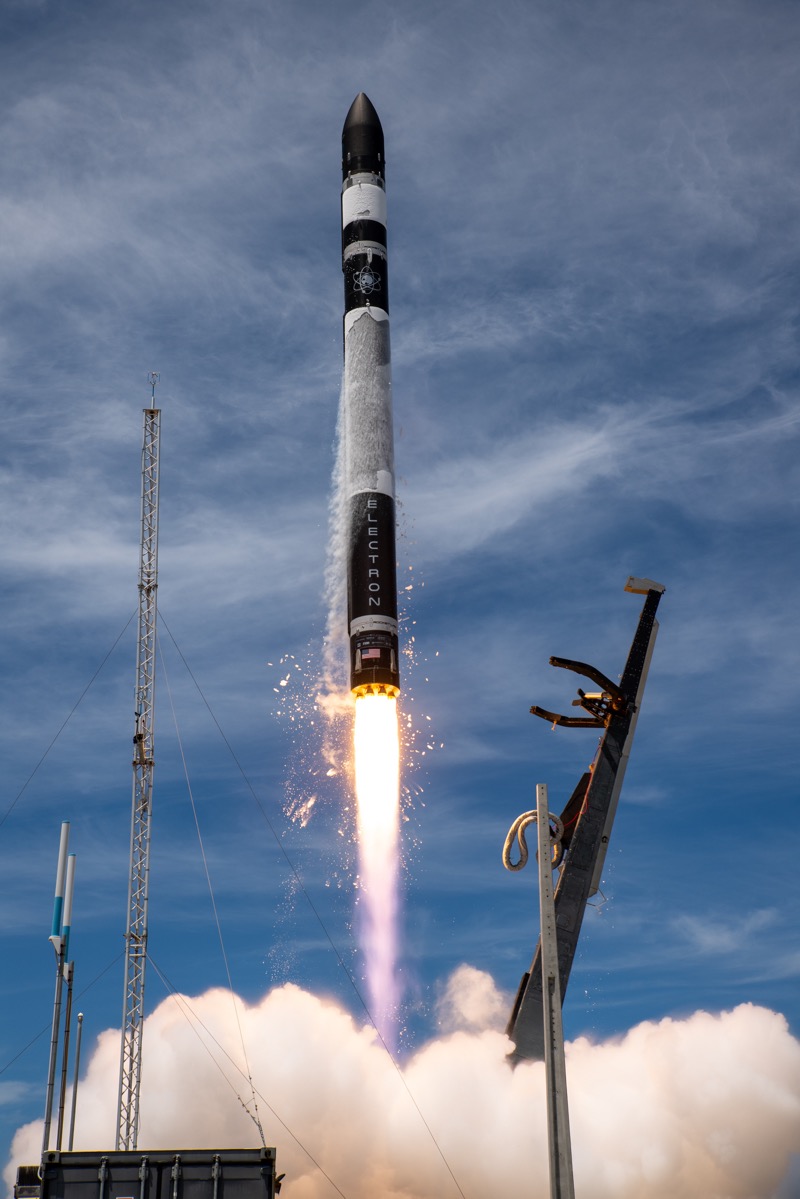 BlackSky、Rocket Lab の打ち上げ5機分の新規ブロックバイ契約を締結